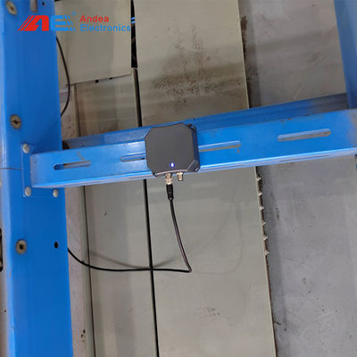 Lungo raggio UHF RFID lettore integrato con RS232 RS485 TCP Reading Range 0-3 metri